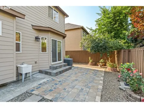 3779 NW 4th Way Hillsboro OR 97124
