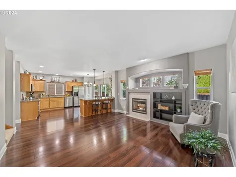 3779 NW 4th Way Hillsboro OR 97124