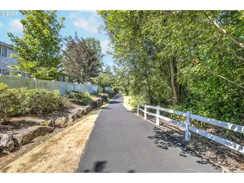 21804 Sw Roellich Avenue Sherwood OR 97140