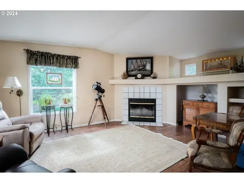 17165 S Holcomb Road Oregon City OR 97045