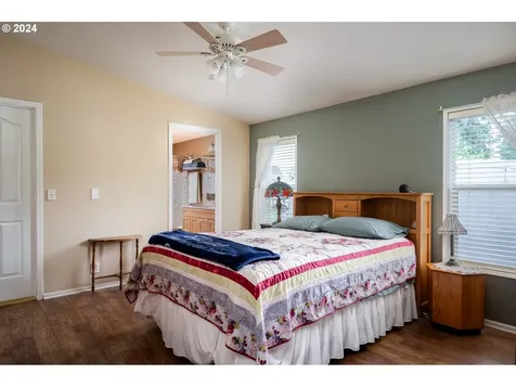 17165 S Holcomb Road Oregon City OR 97045