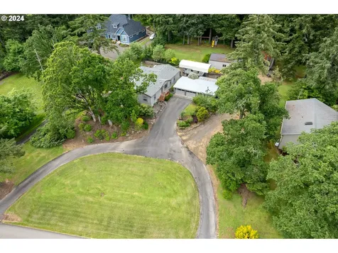 17165 S Holcomb Road Oregon City OR 97045