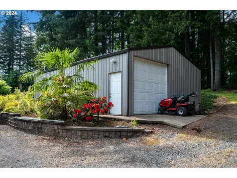 17165 S Holcomb Road Oregon City OR 97045