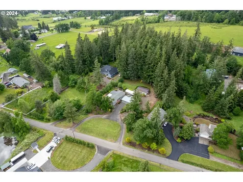 17165 S Holcomb Road Oregon City OR 97045
