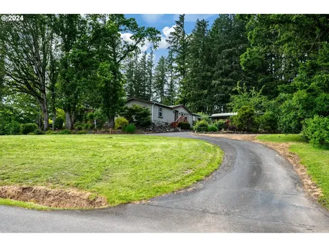 17165 S Holcomb Road Oregon City OR 97045