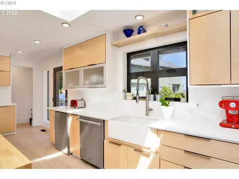 2941 NE Rocky Butte Road Portland OR 97220