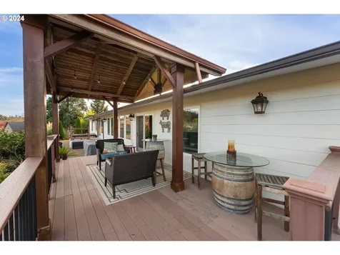 379 Osage Drive Roseburg OR 97471