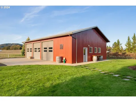379 Osage Drive Roseburg OR 97471