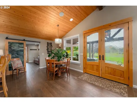 379 Osage Drive Roseburg OR 97471