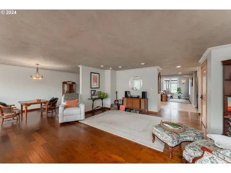 379 Osage Drive Roseburg OR 97471