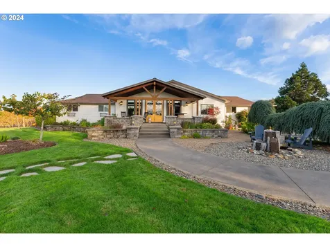 379 Osage Drive Roseburg OR 97471