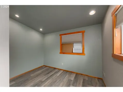 379 Osage Drive Roseburg OR 97471