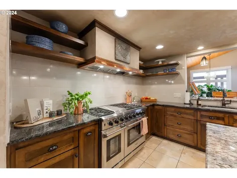 379 Osage Drive Roseburg OR 97471