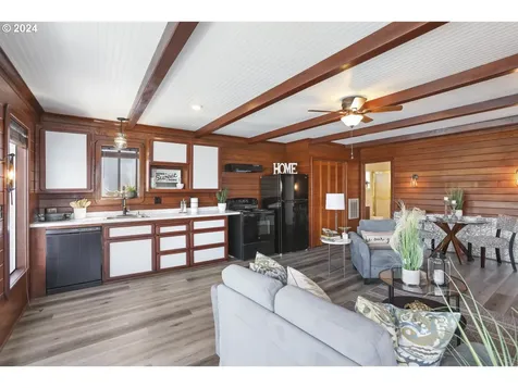3445 NE Marine Drive Portland OR 97211