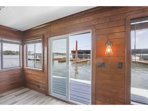 3445 NE Marine Drive Portland OR 97211