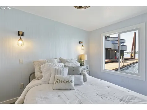 3445 NE Marine Drive Portland OR 97211