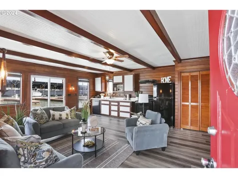3445 NE Marine Drive Portland OR 97211