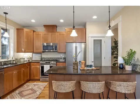 3617 Ne 10th Avenue Portland OR 97212