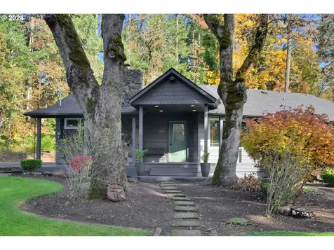 927 S 47th Street Springfield OR 97478