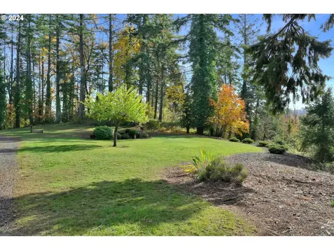 927 S 47th Street Springfield OR 97478