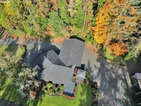 927 S 47th Street Springfield OR 97478
