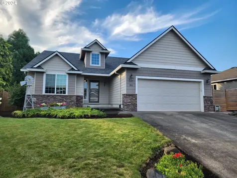 311 Trout Street Molalla OR 97038