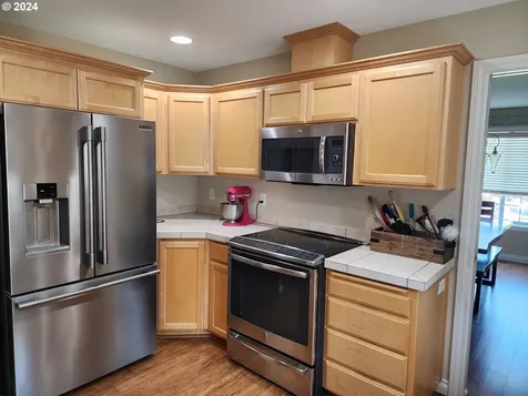 311 Trout Street Molalla OR 97038