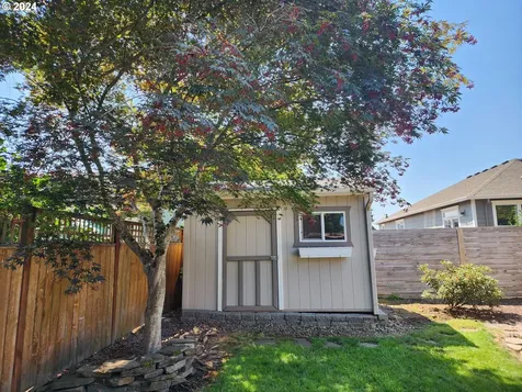 311 Trout Street Molalla OR 97038