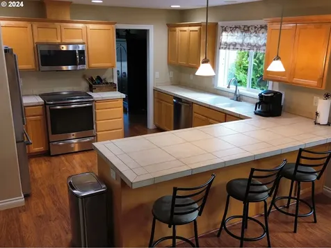 311 Trout Street Molalla OR 97038