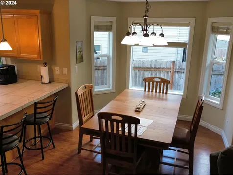 311 Trout Street Molalla OR 97038