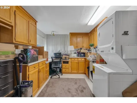 1038 S Island Street Rockaway Beach OR 97136
