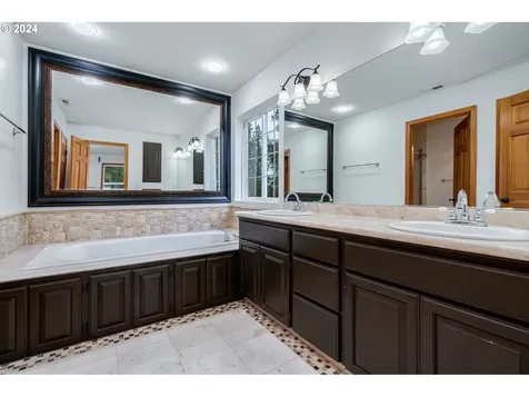 4208 Ne 139th Street Vancouver WA 98686