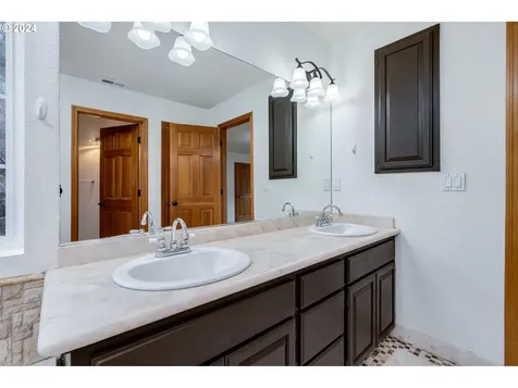 4208 Ne 139th Street Vancouver WA 98686
