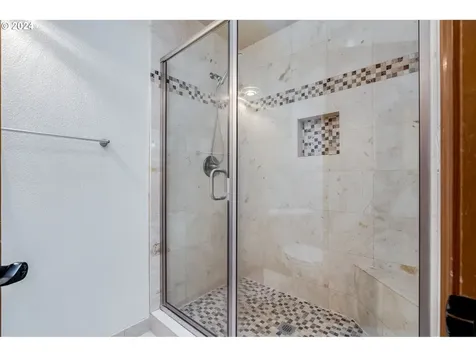 4208 Ne 139th Street Vancouver WA 98686