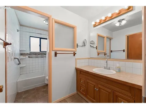 2608 5th Street Baker City OR 97814