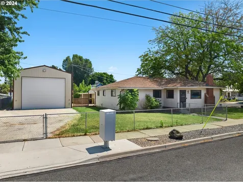 2608 5th Street Baker City OR 97814