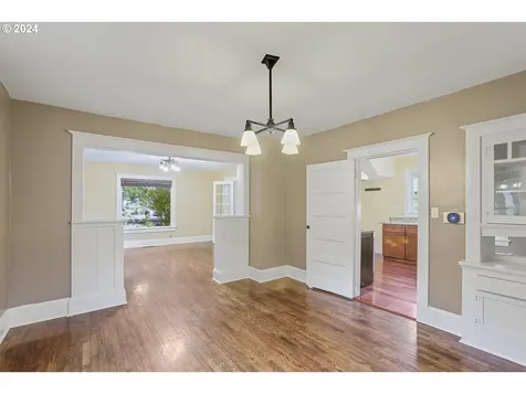 4938 SE 72nd Avenue Portland OR 97206