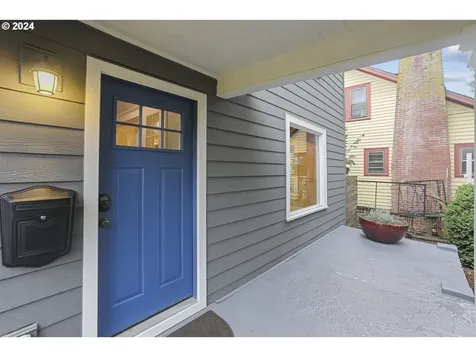 4938 SE 72nd Avenue Portland OR 97206