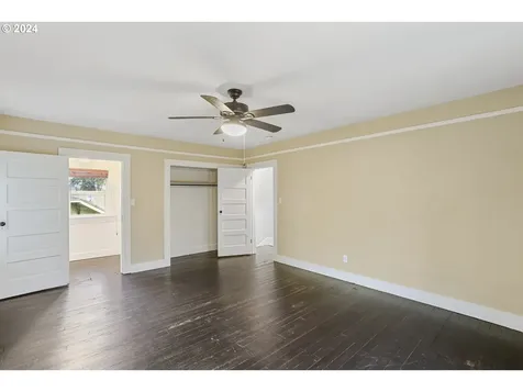 4938 SE 72nd Avenue Portland OR 97206