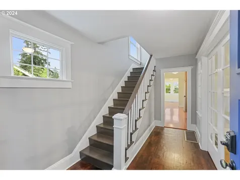 4938 SE 72nd Avenue Portland OR 97206