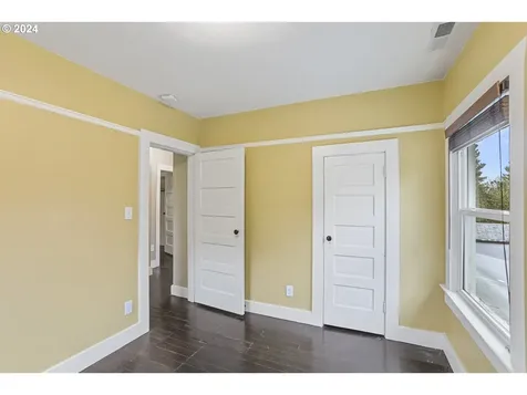 4938 SE 72nd Avenue Portland OR 97206