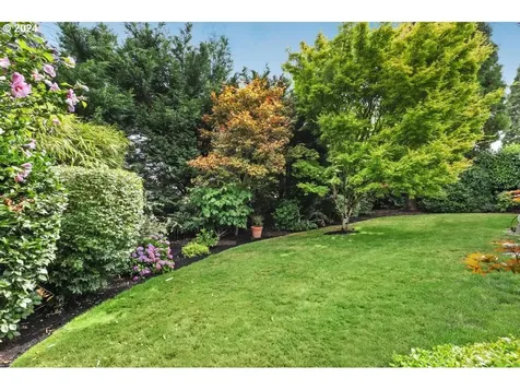 5310 Sw Elm Avenue Beaverton OR 97005