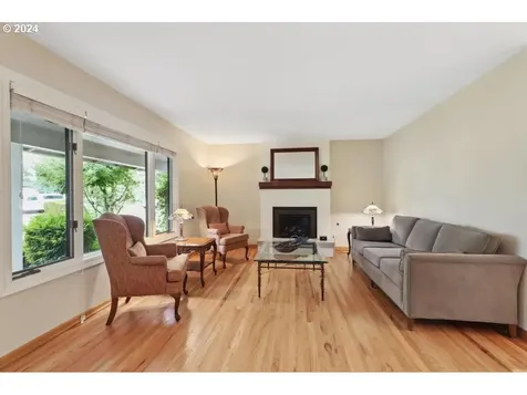 5310 Sw Elm Avenue Beaverton OR 97005