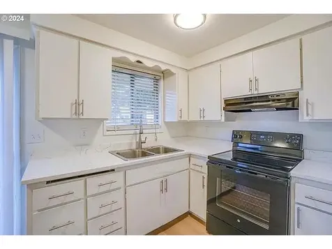 10800 NE 7th Street Vancouver WA 98664