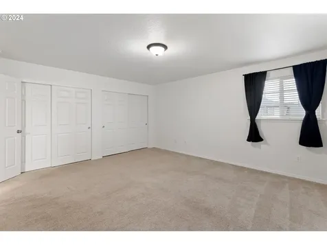 668 Kaitlin Lane Medford OR 97501