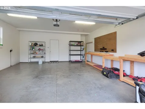 668 Kaitlin Lane Medford OR 97501