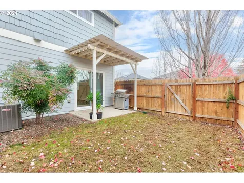 668 Kaitlin Lane Medford OR 97501