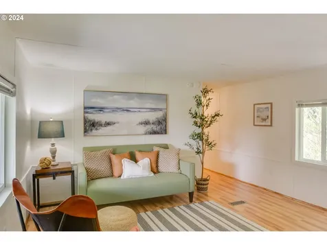 6830 Parker Street Cloverdale OR 97112