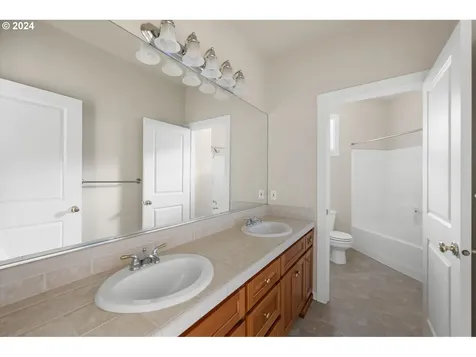 9347 SE Chatfield Court Happy Valley OR 97086