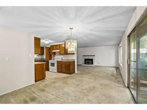316 E Rosewood Avenue Eugene OR 97404